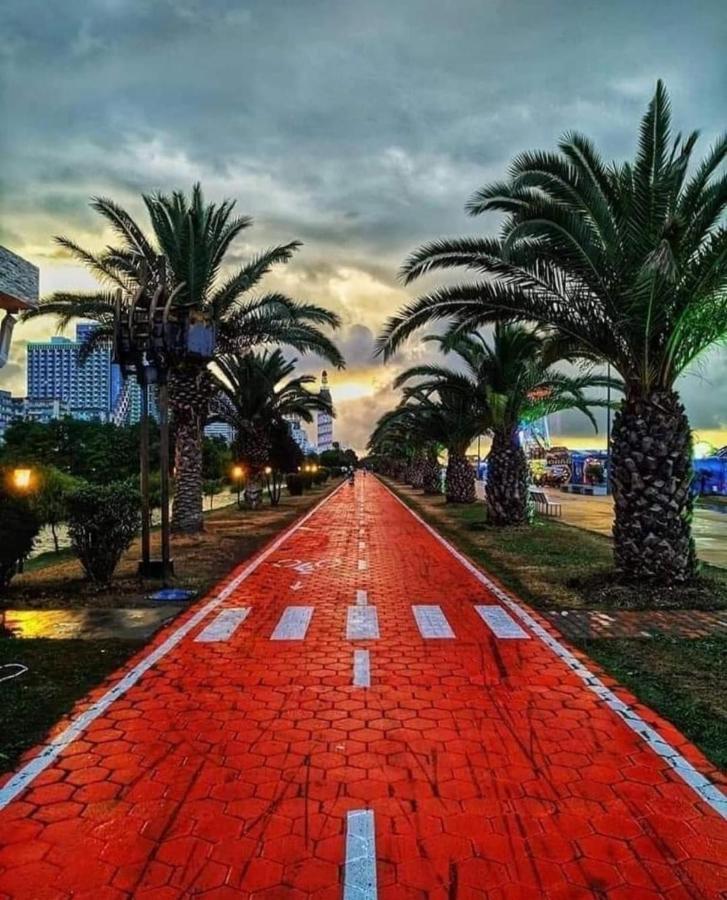 Spend Your Time In Orbi City Batumi Exterior photo