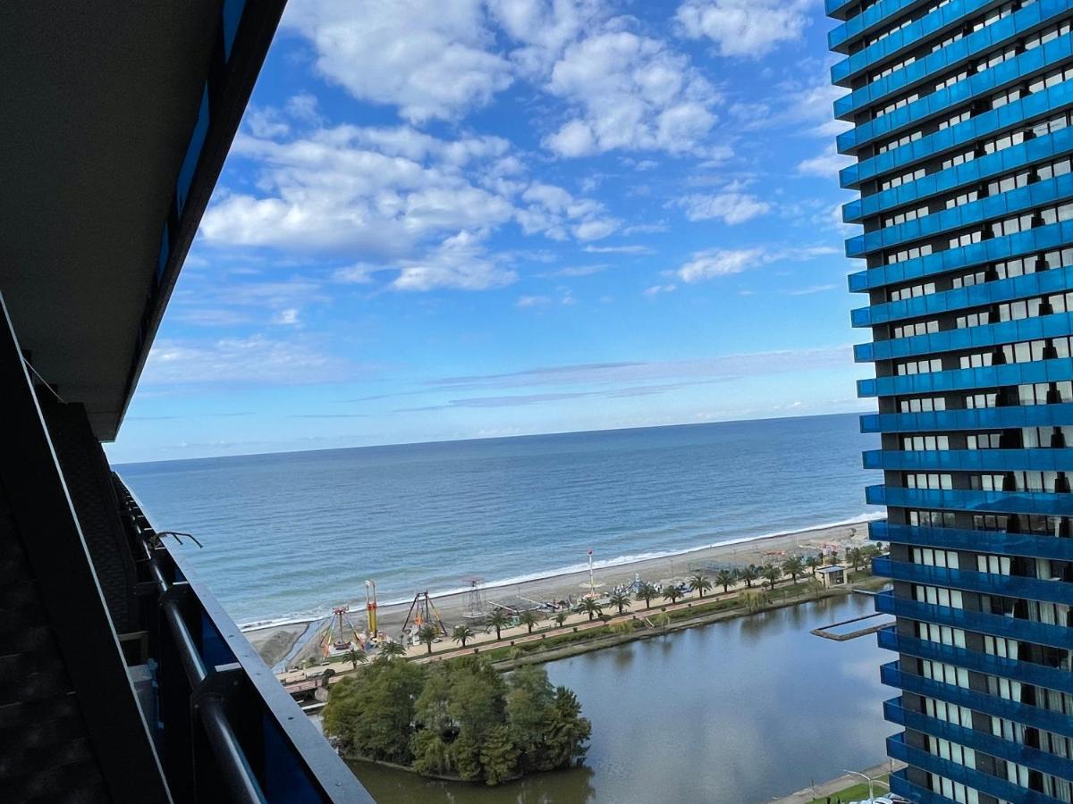 Spend Your Time In Orbi City Batumi Exterior photo