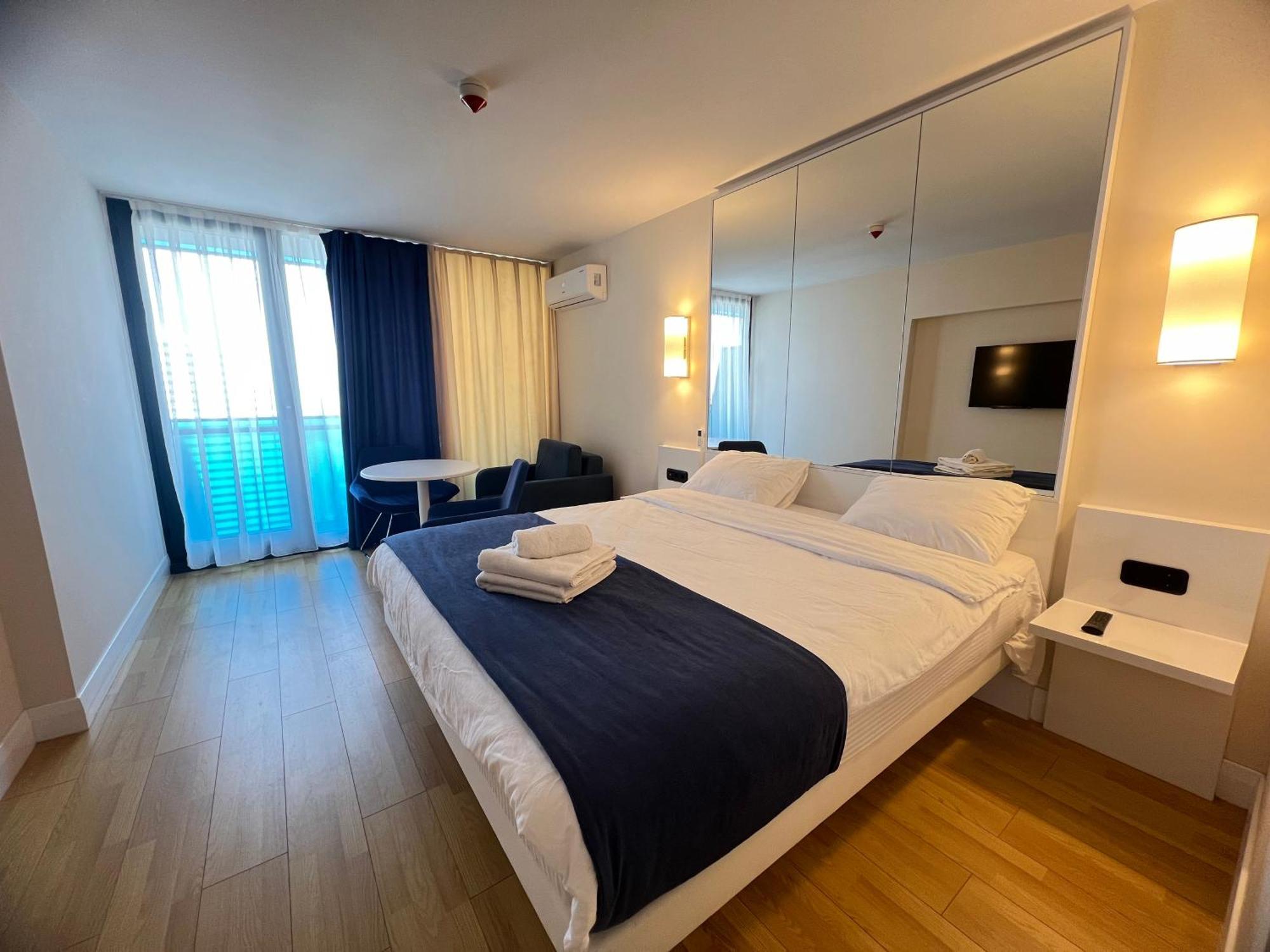 Spend Your Time In Orbi City Batumi Exterior photo