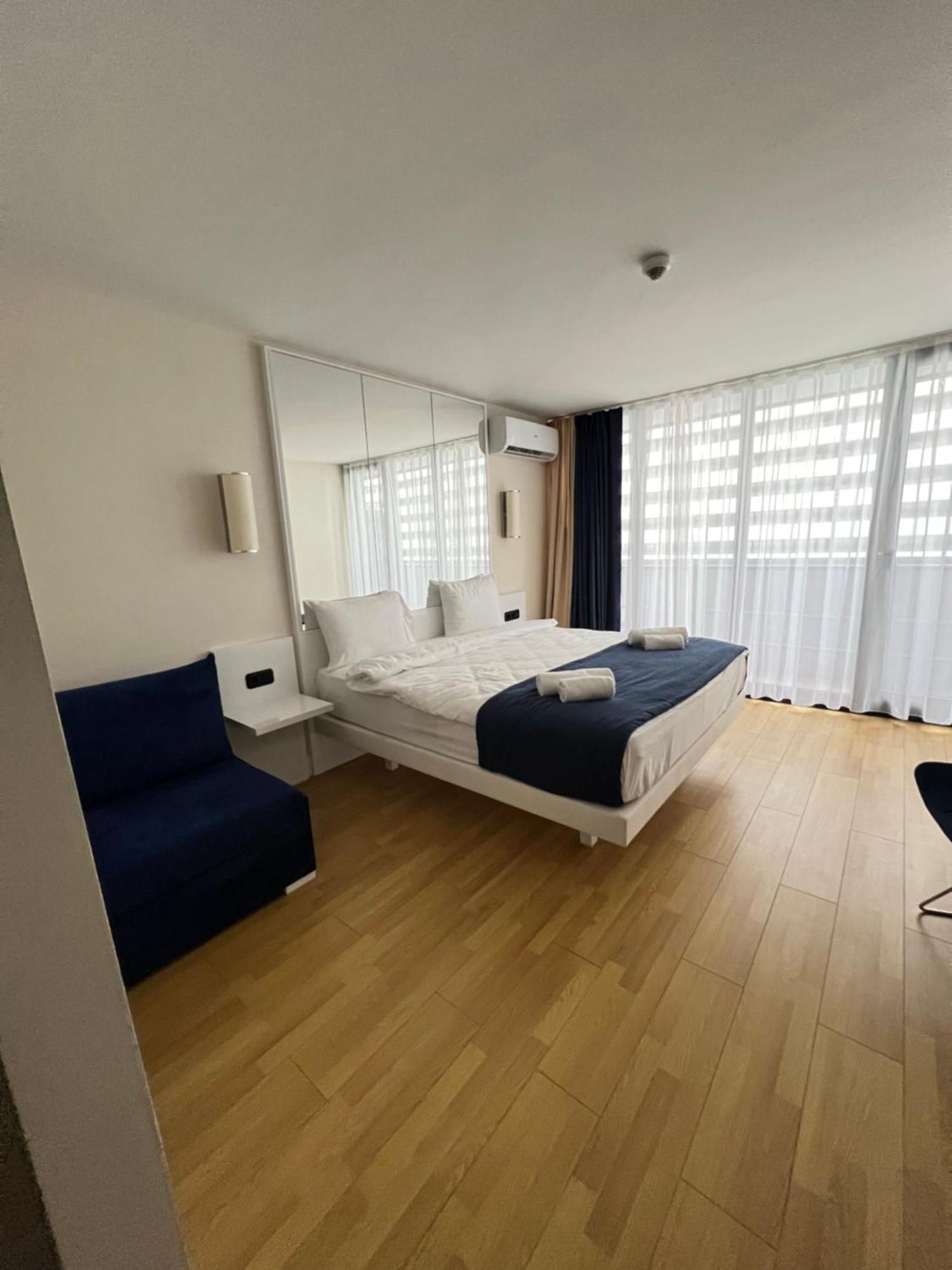 Spend Your Time In Orbi City Batumi Exterior photo