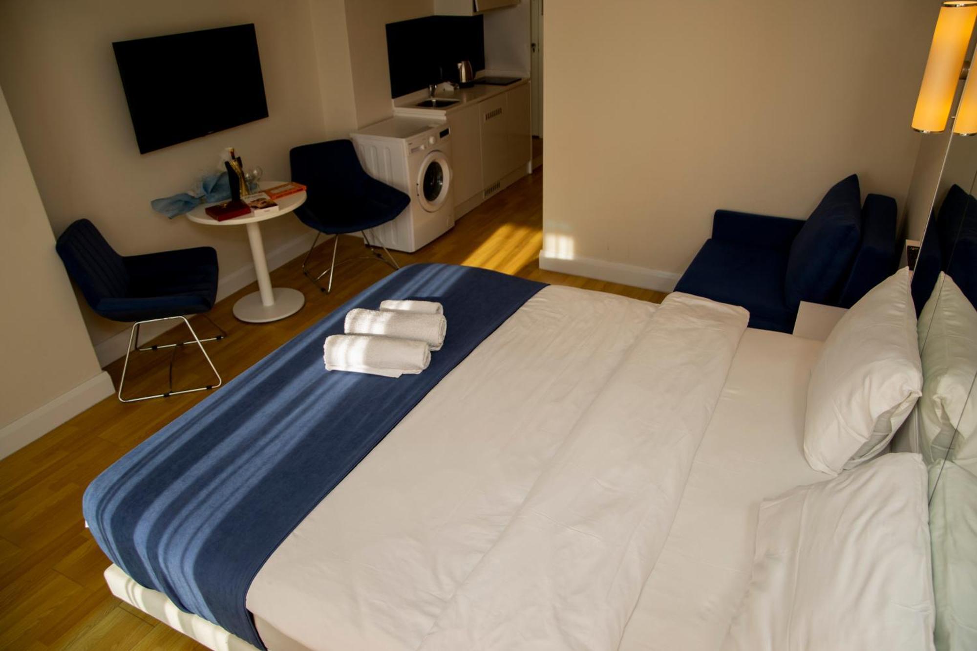 Spend Your Time In Orbi City Batumi Exterior photo