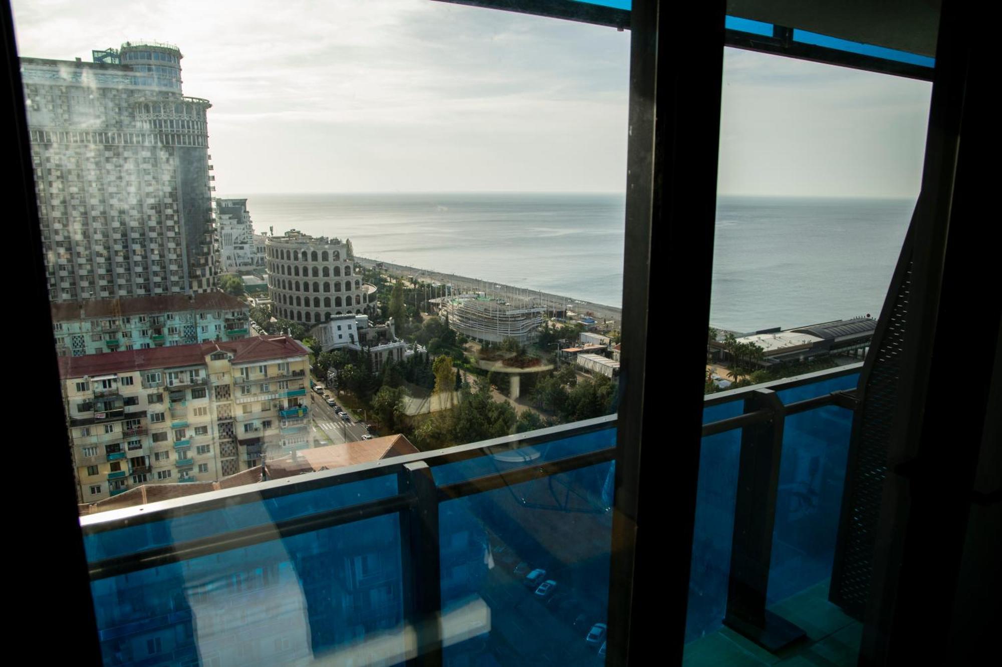 Spend Your Time In Orbi City Batumi Exterior photo